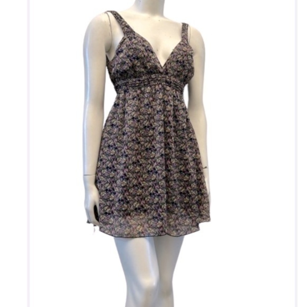 COSTA BLANCA women’s pretty floral summer sundress. Lined. Excellent condition.